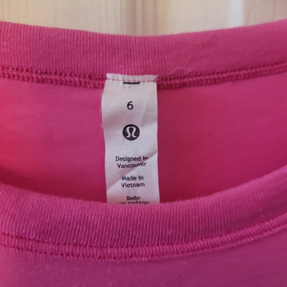 lululemon athletica Bright Pink Short Sleeve Tee - Picture 3 of 3